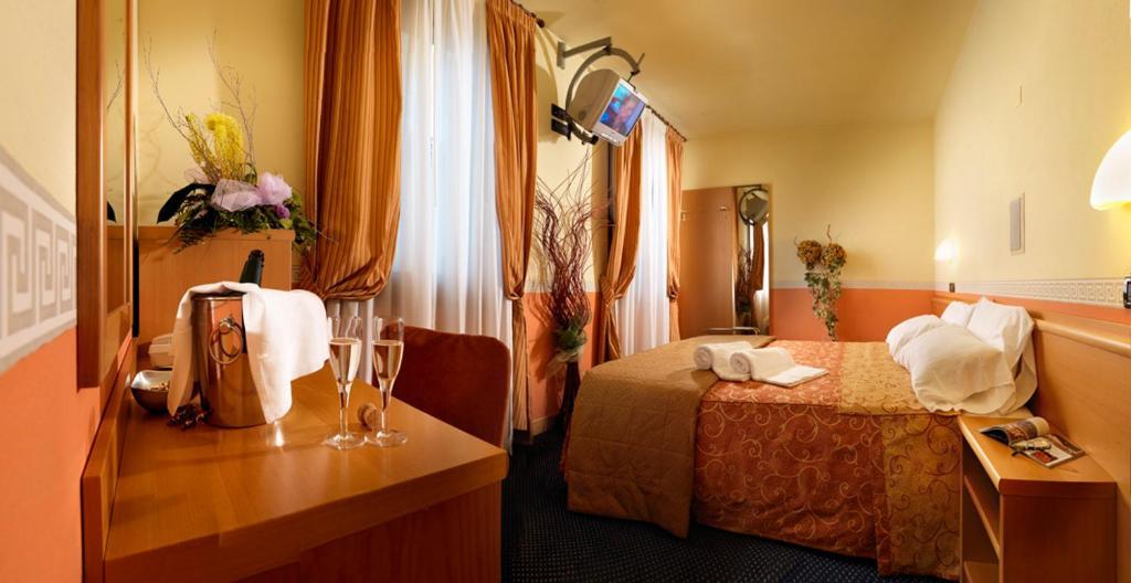 Hotel & Residence Roma Кампосампиеро Стая снимка