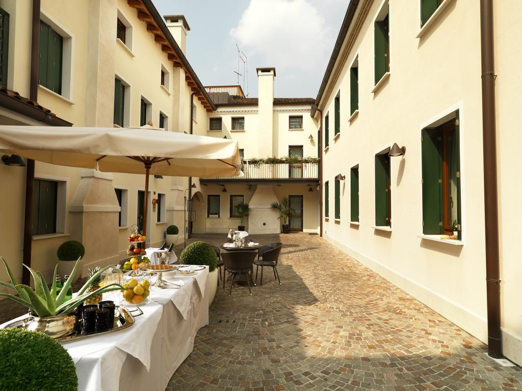 Hotel & Residence Roma Кампосампиеро Екстериор снимка